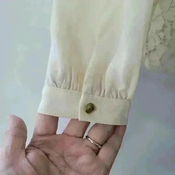 Banana Republic Nylon Solid Tank Tops for Women - Picture 5 of 11